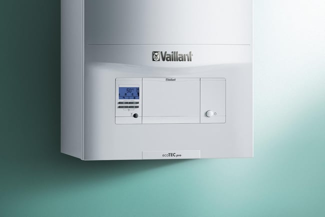 02 Una caldera Vaillant EcoTEC con 50 grados como temperatura de consigna y un nivel de presion normal